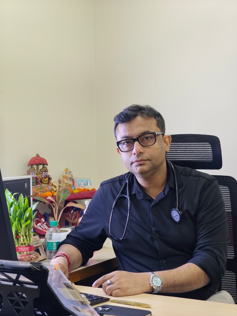 Dr. Pradip Bhowmik - Cardiologist